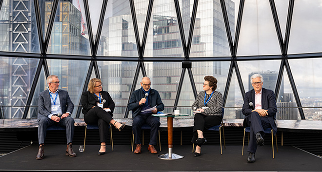 The 5 panellists at the UK Breakfast Briefing.